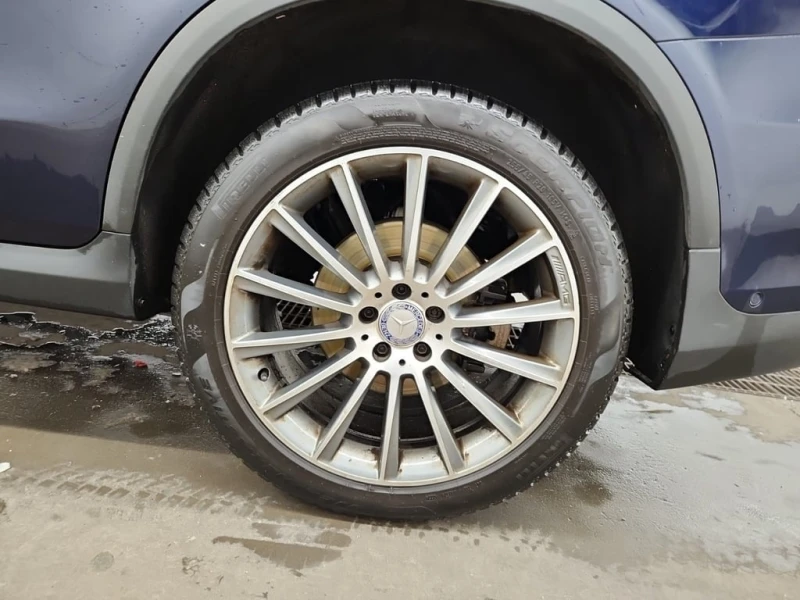 Mercedes-Benz GLC 300 * CARFAX * ЦЕНА ДО БГ, снимка 14 - Автомобили и джипове - 52751423