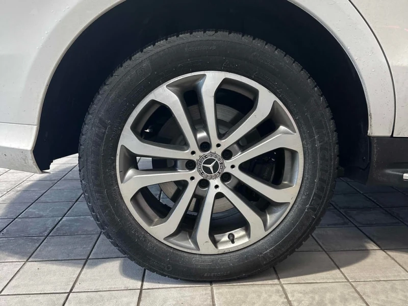 Mercedes-Benz GLE * 400 * CARFAX * БЕЗ ПЪРВОНАЧАЛНА ВНОСКА, снимка 7 - Автомобили и джипове - 52851896