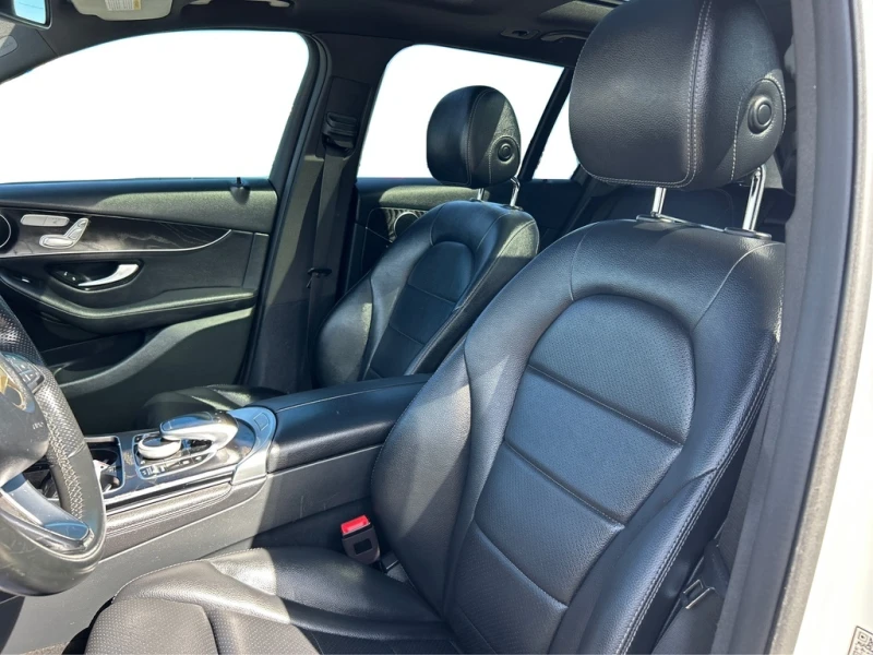 Mercedes-Benz GLC * 4MATIC 4dr 300 * CARFAX * ЦЕНА ДО БГ, снимка 9 - Автомобили и джипове - 53013193