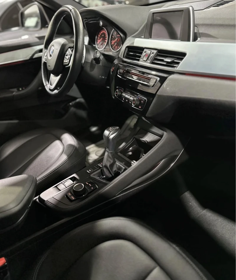 BMW X1 28i * * КАМЕРА ЗА ЗАДНО ВИЖДАНЕ * * ПОДГРЕВИ * * , снимка 7 - Автомобили и джипове - 53108792