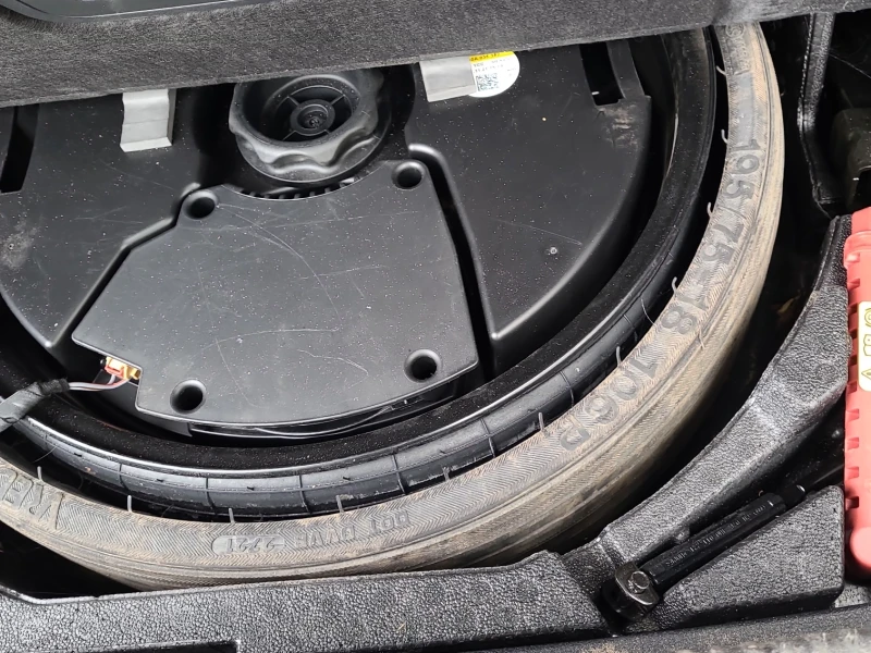 Audi Q5 * KOMFORT* CARFAX * ЦЕНА ДО БЪЛГАРИЯ, снимка 17 - Автомобили и джипове - 53177477