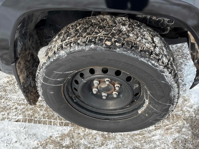 Toyota Tacoma * 4x4 Double Cab Auto * CARFAX * БЕЗ ПЪРВОНАЧАЛНА , снимка 9 - Автомобили и джипове - 53307561