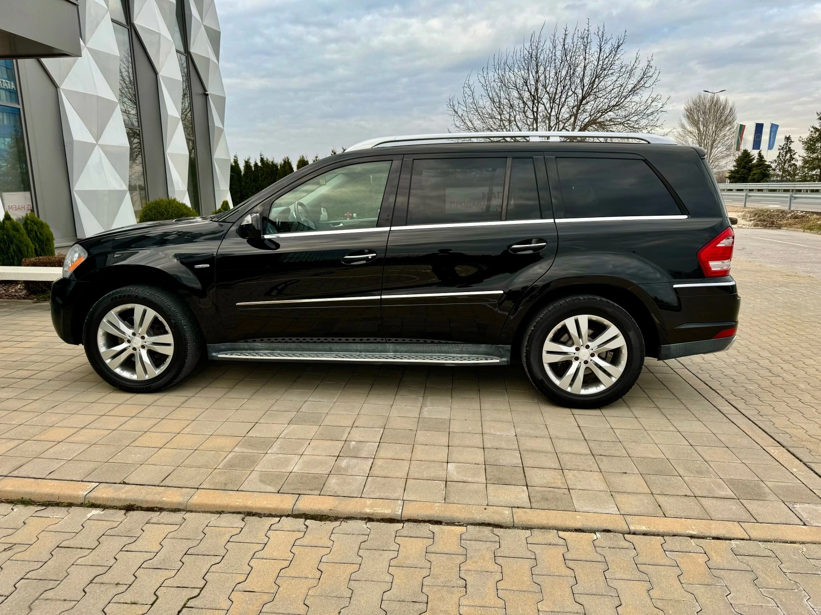 Mercedes-Benz GL 350 FACE-NAVI-ПАМЕТ-КАМЕРА-ПЕРА-ПОДГРЕВ-ЕЛ.БАГАЖНИК - изображение 8