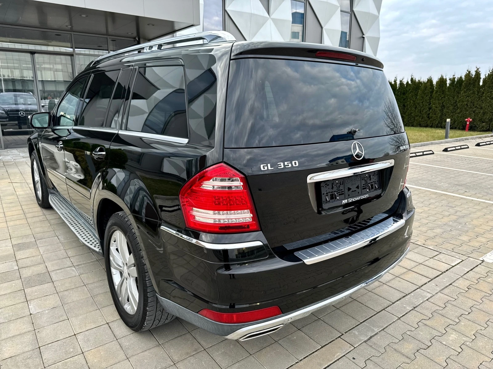 Mercedes-Benz GL 350 FACE-NAVI-ПАМЕТ-КАМЕРА-ПЕРА-ПОДГРЕВ-ЕЛ.БАГАЖНИК - изображение 7