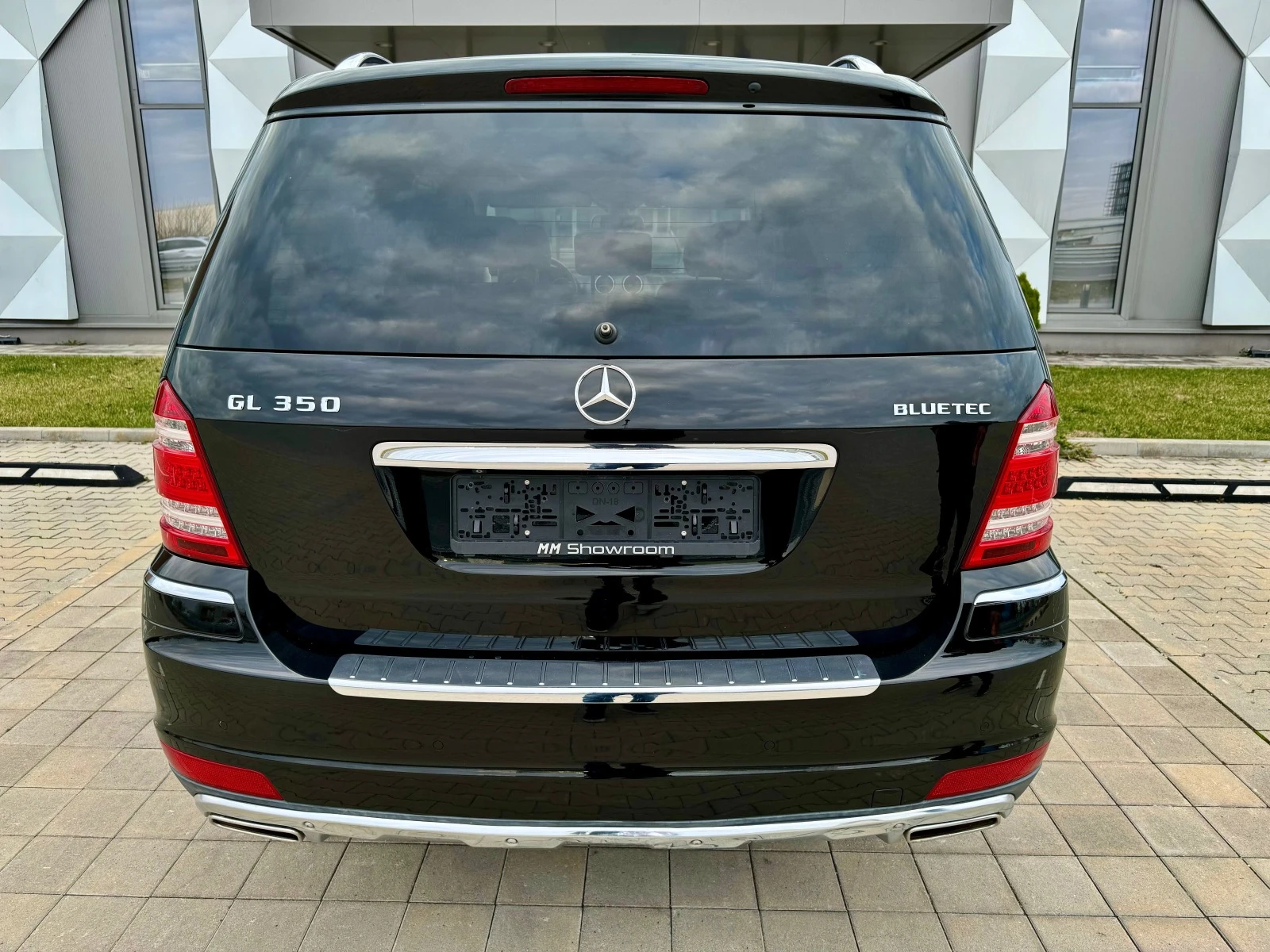 Mercedes-Benz GL 350 FACE-NAVI-ПАМЕТ-КАМЕРА-ПЕРА-ПОДГРЕВ-ЕЛ.БАГАЖНИК - изображение 6