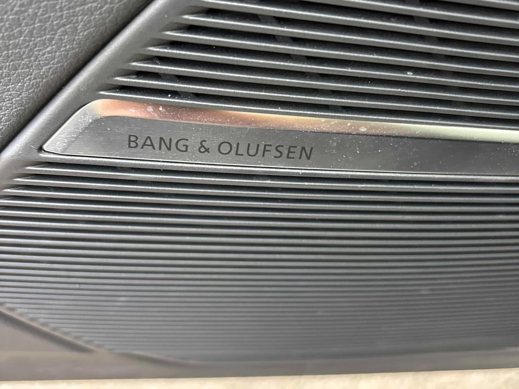 Audi Q8 * Technik * CARFAX *    | Mobile.bg   12