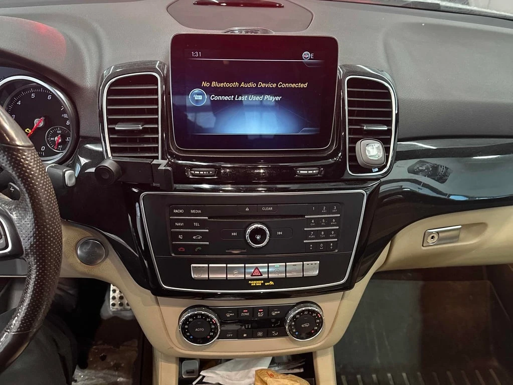 Mercedes-Benz GLE * 400 * CARFAX * БЕЗ ПЪРВОНАЧАЛНА ВНОСКА - изображение 9