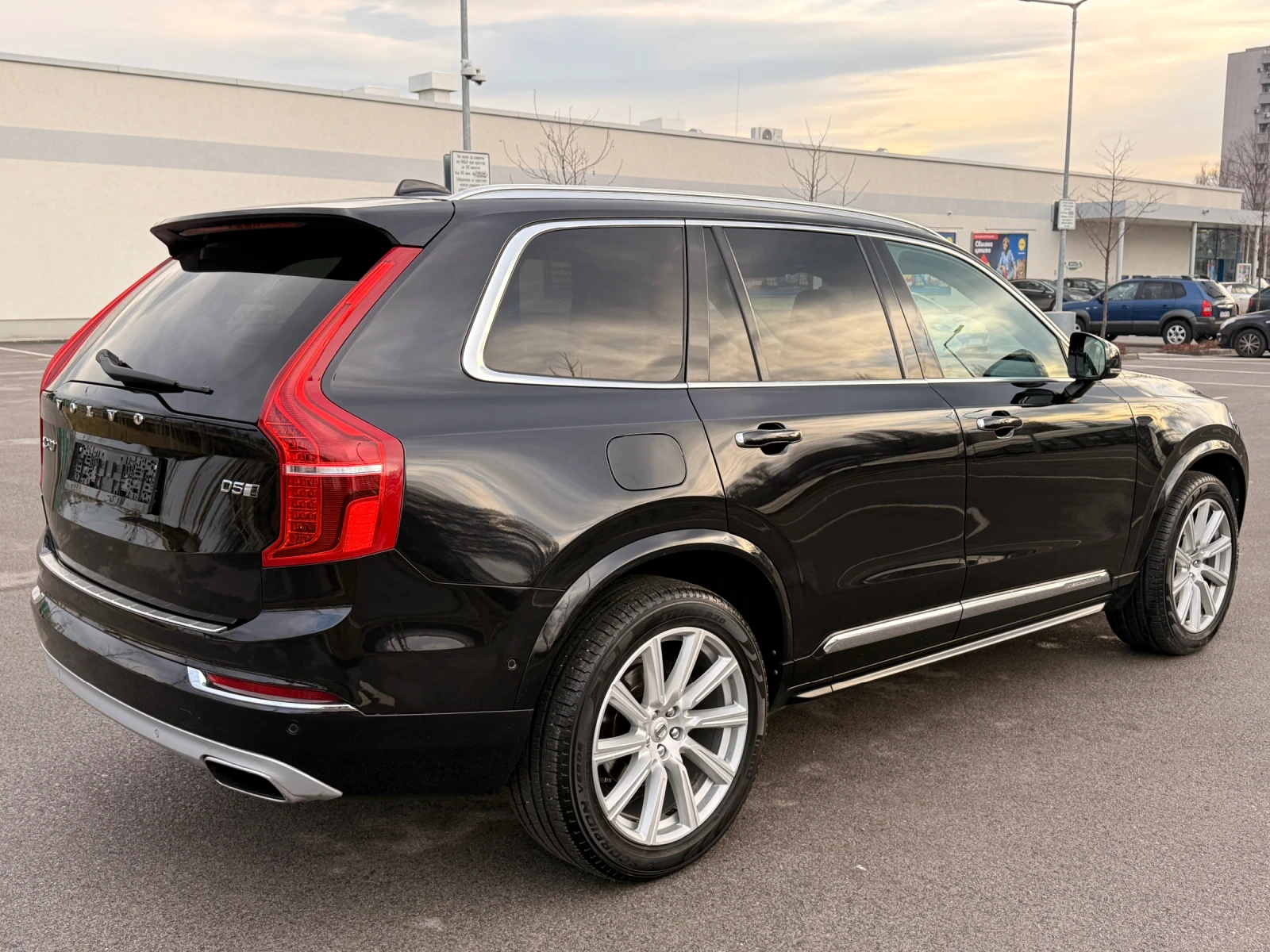 Volvo Xc90 2.0D5* AWD* 7МЕСТА* INSCRIPTION* 182000км*  - изображение 4