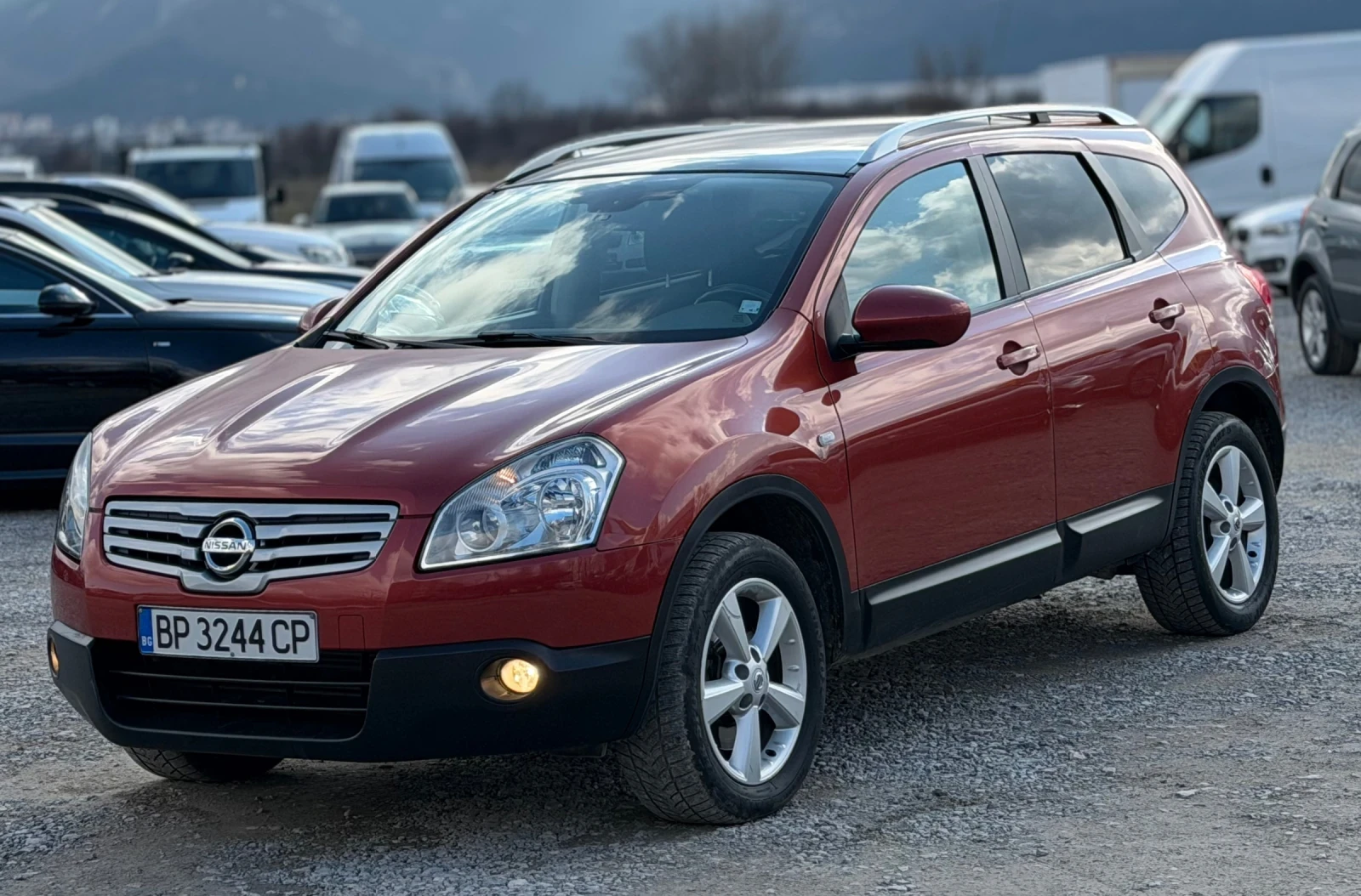 Nissan Qashqai + 2 2.0DCi 150кс * 4х4* * Автоматик* * Климатроник