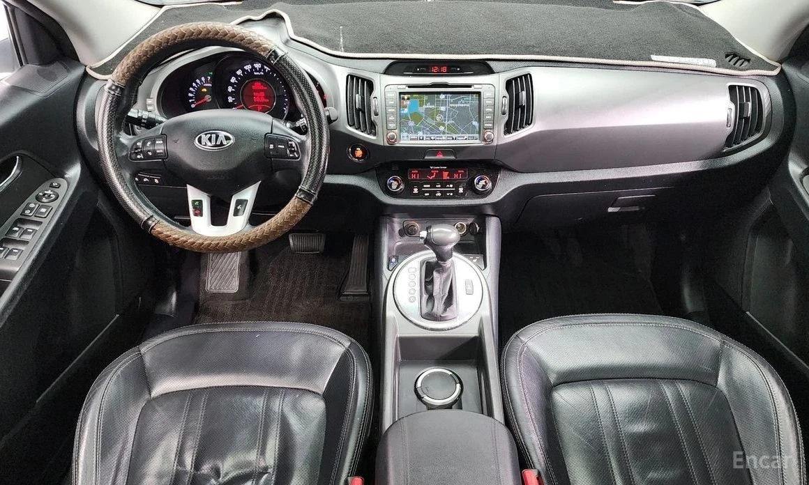 Kia Sportage, снимка 7 - Автомобили и джипове - 54178182