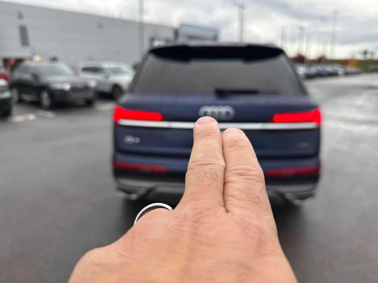 Audi Q7 * Technik * CARFAX * ��������� * HEAD-UP DISPLAY | Mobile.bg � ����������� 4