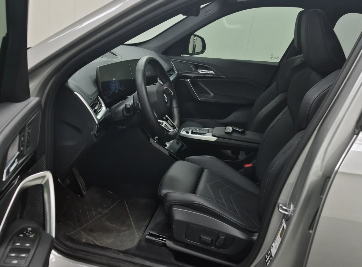 BMW X1 2024 BMW X1 XDRIVE28I, снимка 7 - Автомобили и джипове - 54509457