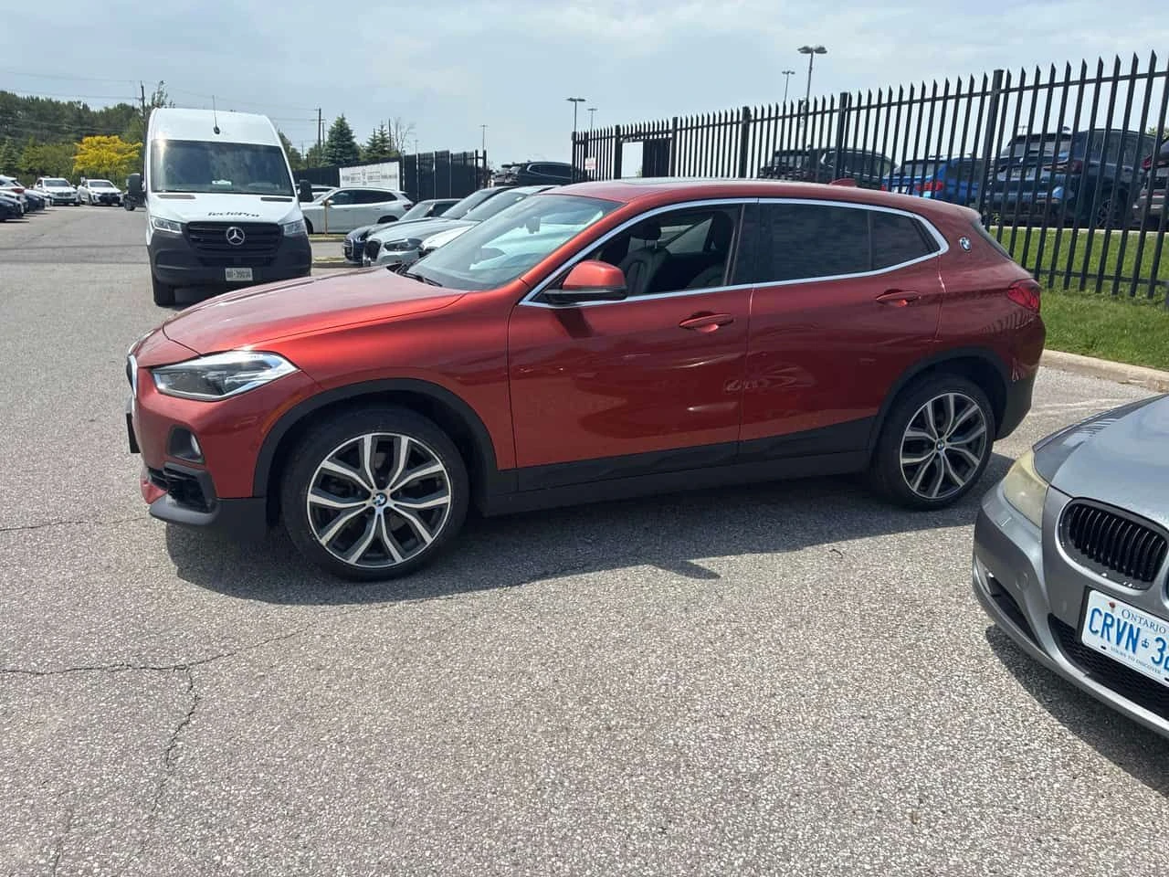 BMW X2 * xDrive28i * CARFAX * БЕЗ ПЪРВОНАЧАЛНА ВНОСКА, снимка 2 - Автомобили и джипове - 54863605