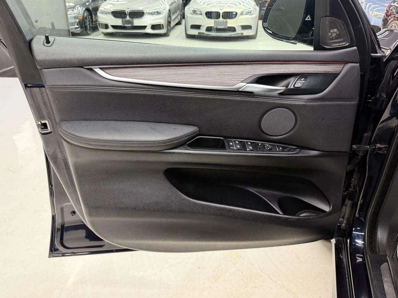 BMW X5 * M SPORT| NAV| 360CAM| HUD| BSM| LDW| FCW| PANO| , снимка 6 - Автомобили и джипове - 54881473