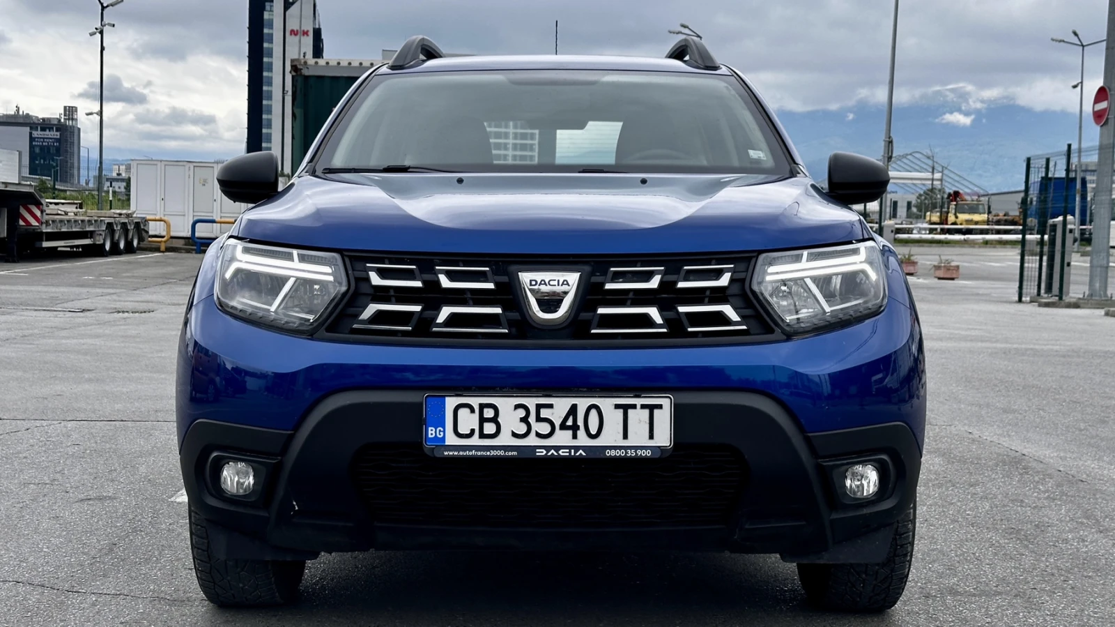 Dacia Duster 1, 5 DCI Facelift 4x4, Пълна сервизна история, снимка 1 - Автомобили и джипове - 54910509