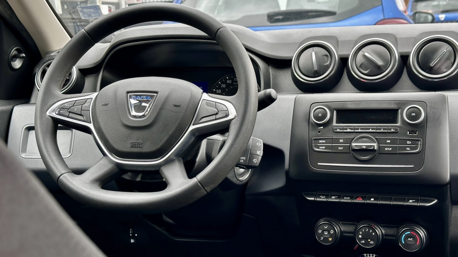 Dacia Duster 1, 5 DCI Facelift 4x4, Пълна сервизна история, снимка 8 - Автомобили и джипове - 54910509