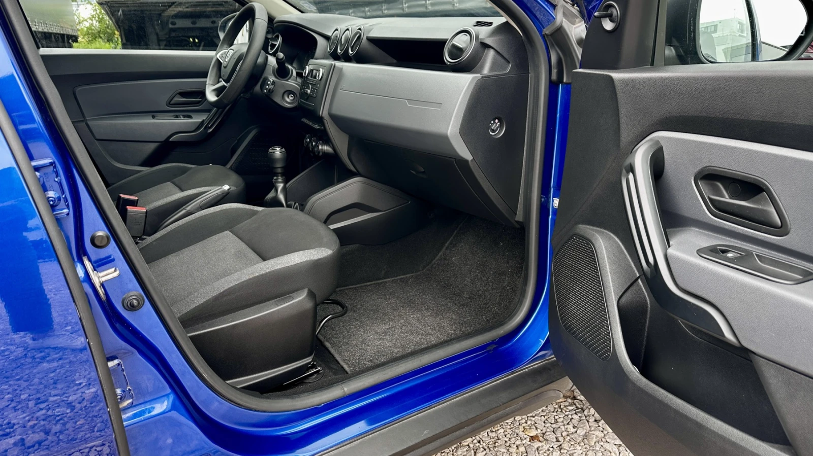 Dacia Duster 1, 5 DCI Facelift 4x4, Пълна сервизна история, снимка 6 - Автомобили и джипове - 54910509
