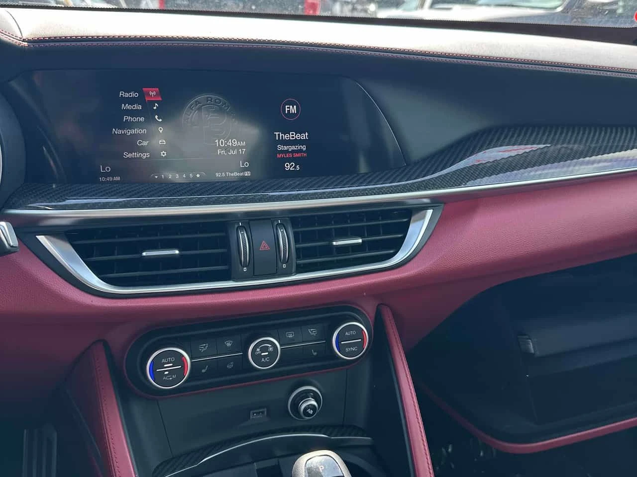 Alfa Romeo Stelvio * Quadrifoglio * CARFAX * БЕЗ ПЪРВОНАЧАЛНА ВНОСКА, снимка 9 - Автомобили и джипове - 55423709