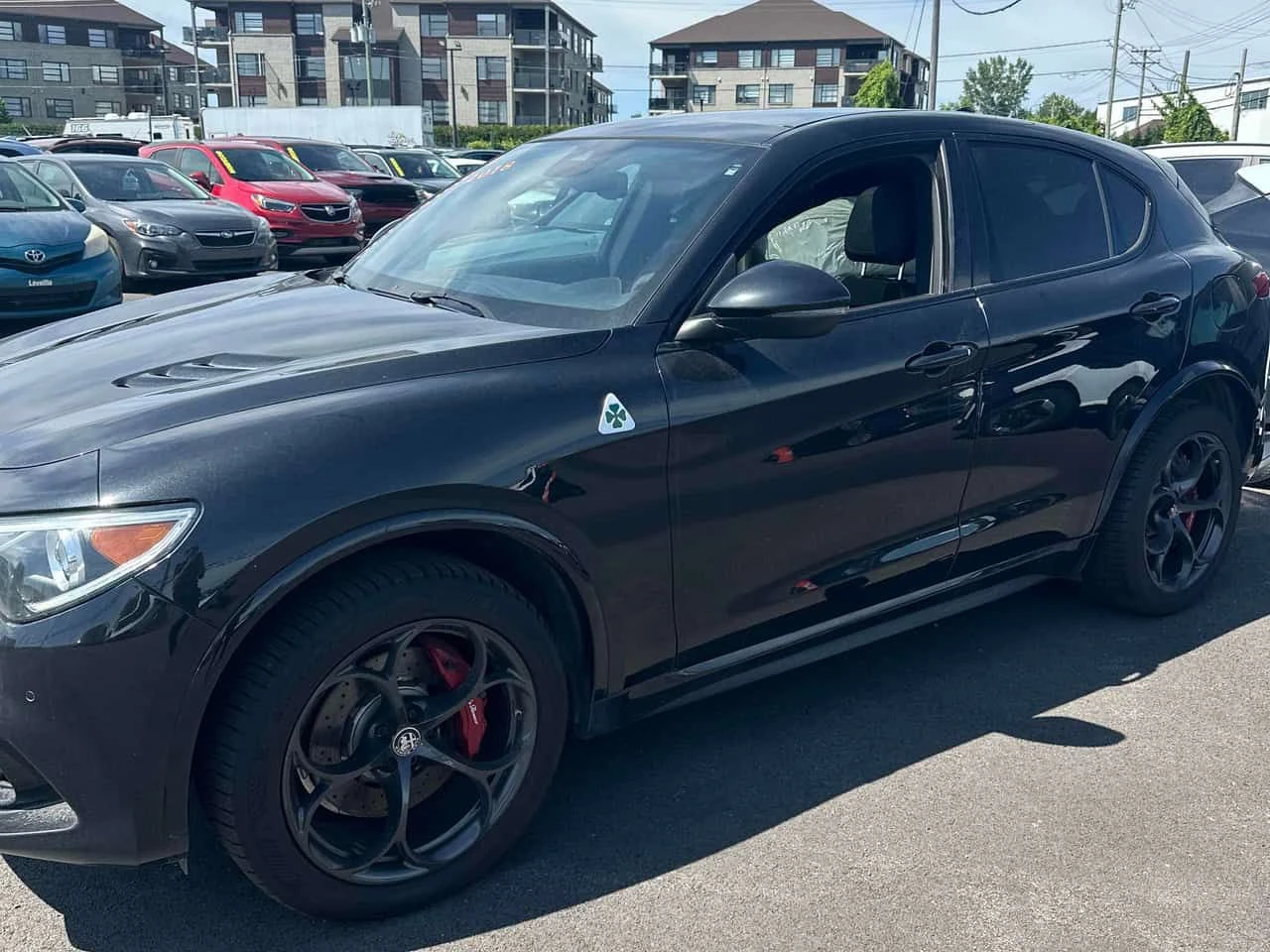 Alfa Romeo Stelvio * Quadrifoglio * CARFAX * БЕЗ ПЪРВОНАЧАЛНА ВНОСКА, снимка 2 - Автомобили и джипове - 55423709
