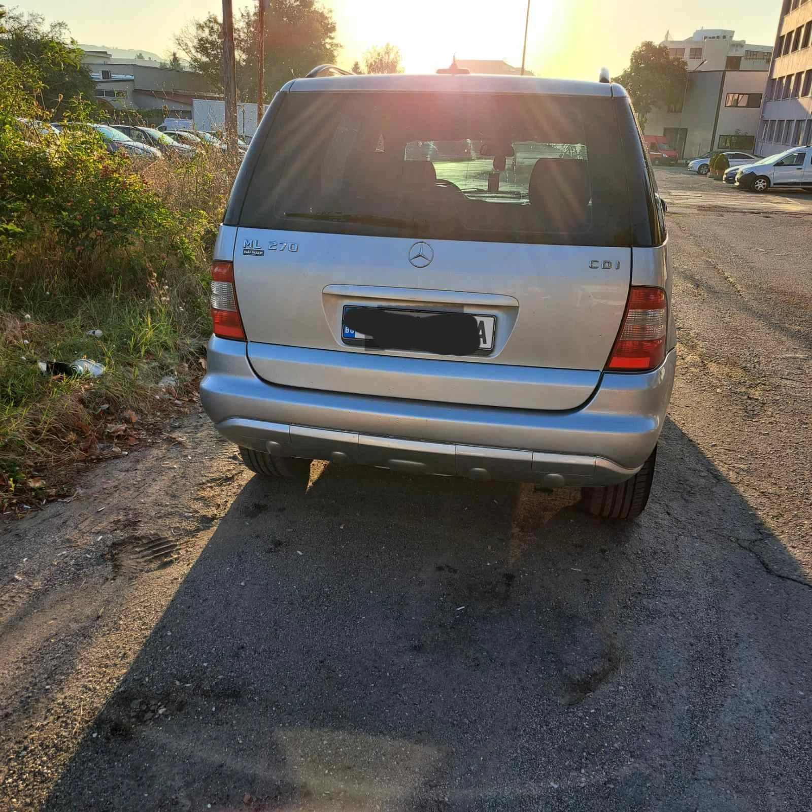 Mercedes-Benz ML 270, снимка 2 - Автомобили и джипове - 55881773