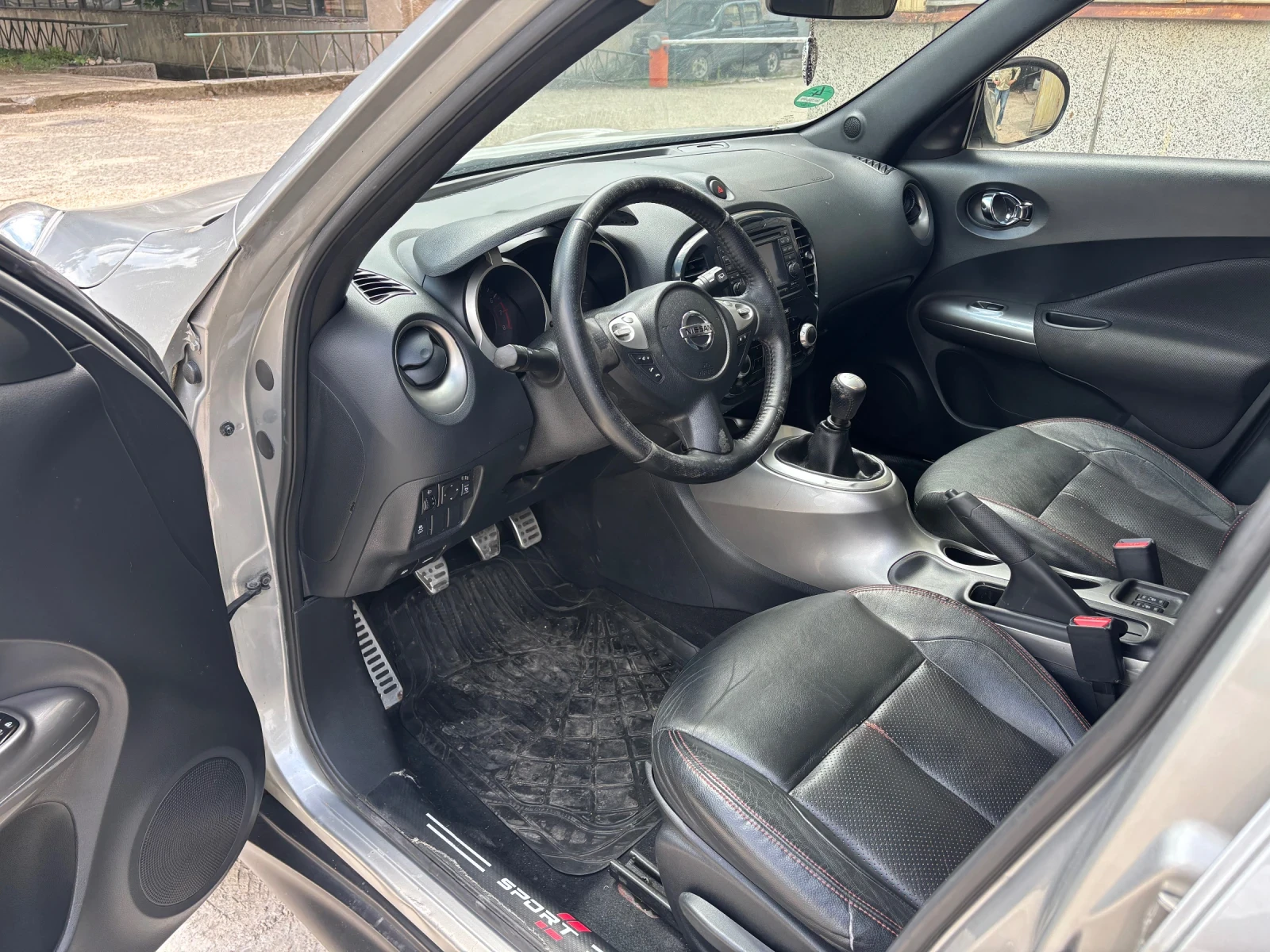 Nissan Juke, снимка 6 - Автомобили и джипове - 55886291