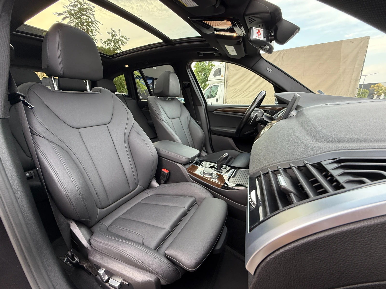 BMW X3 30e, снимка 11 - Автомобили и джипове - 55945059
