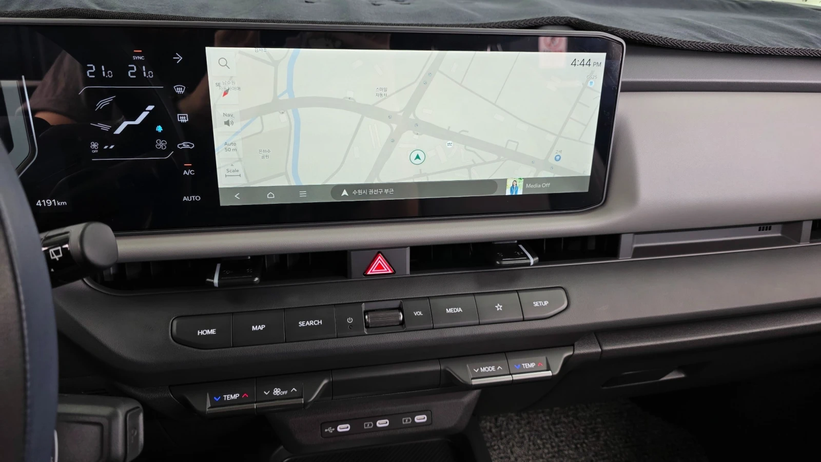 Kia Seltos PRESTIGE* DIGITAL* ОБДУХВАНЕ* ПОДГРЕВ* LANE ASS* , снимка 12 - Автомобили и джипове - 56273588