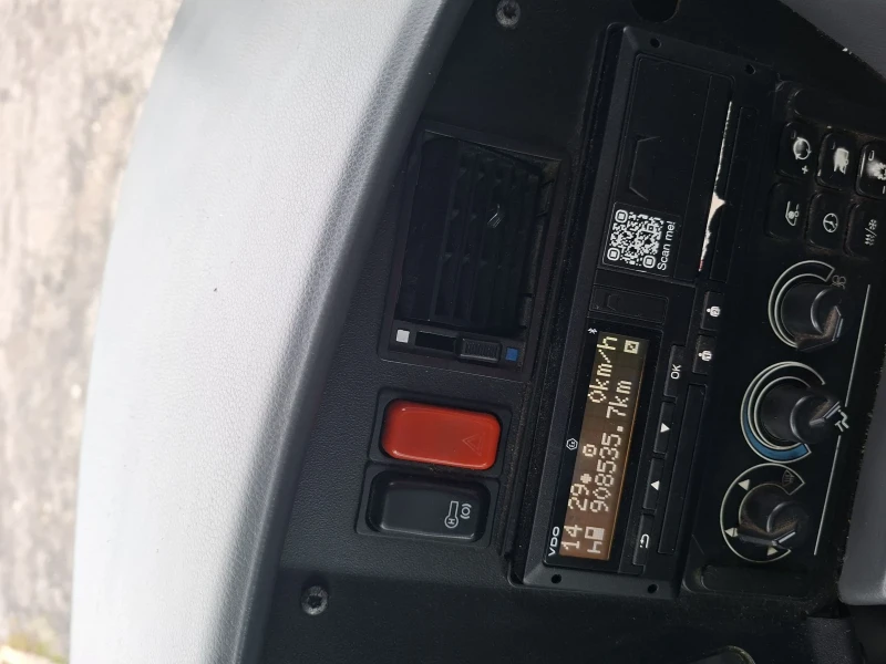 Mercedes-Benz Intouro, снимка 8 - Бусове и автобуси - 52924030