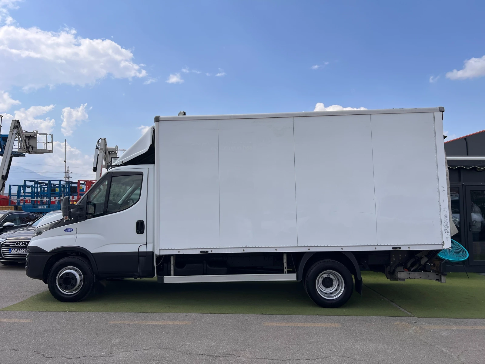 Iveco Daily 70C 70C17/3.0TDI/170k.c./8AT/N2 - изображение 2