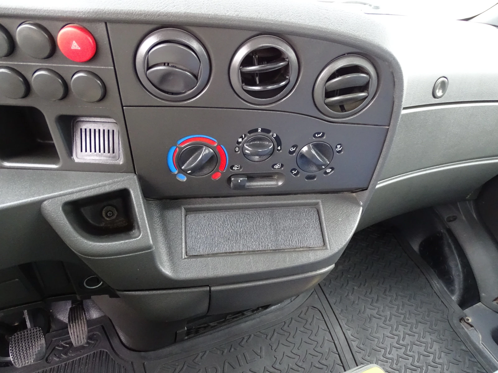 Iveco 35c11 | Mobile.bg   16