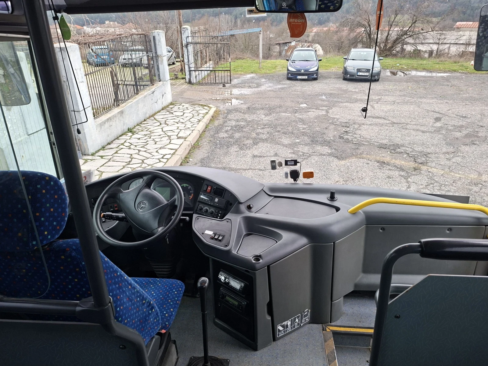 Mercedes-Benz Intouro  - изображение 5