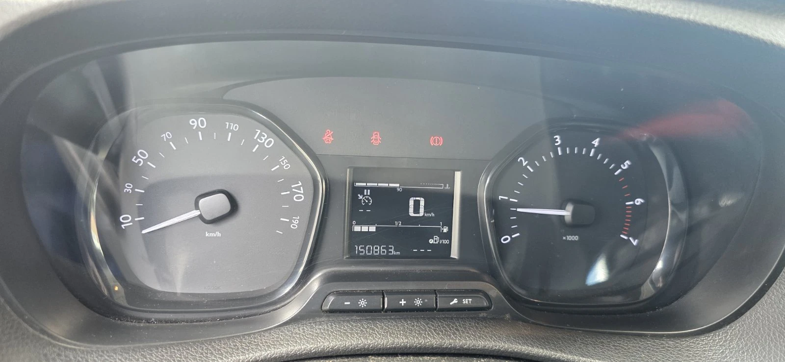 Opel Vivaro  Van Enjoy L2H1 2.0 CDTI 106 kW/145 к.с. 6MT, снимка 9 - Бусове и автобуси - 55535872