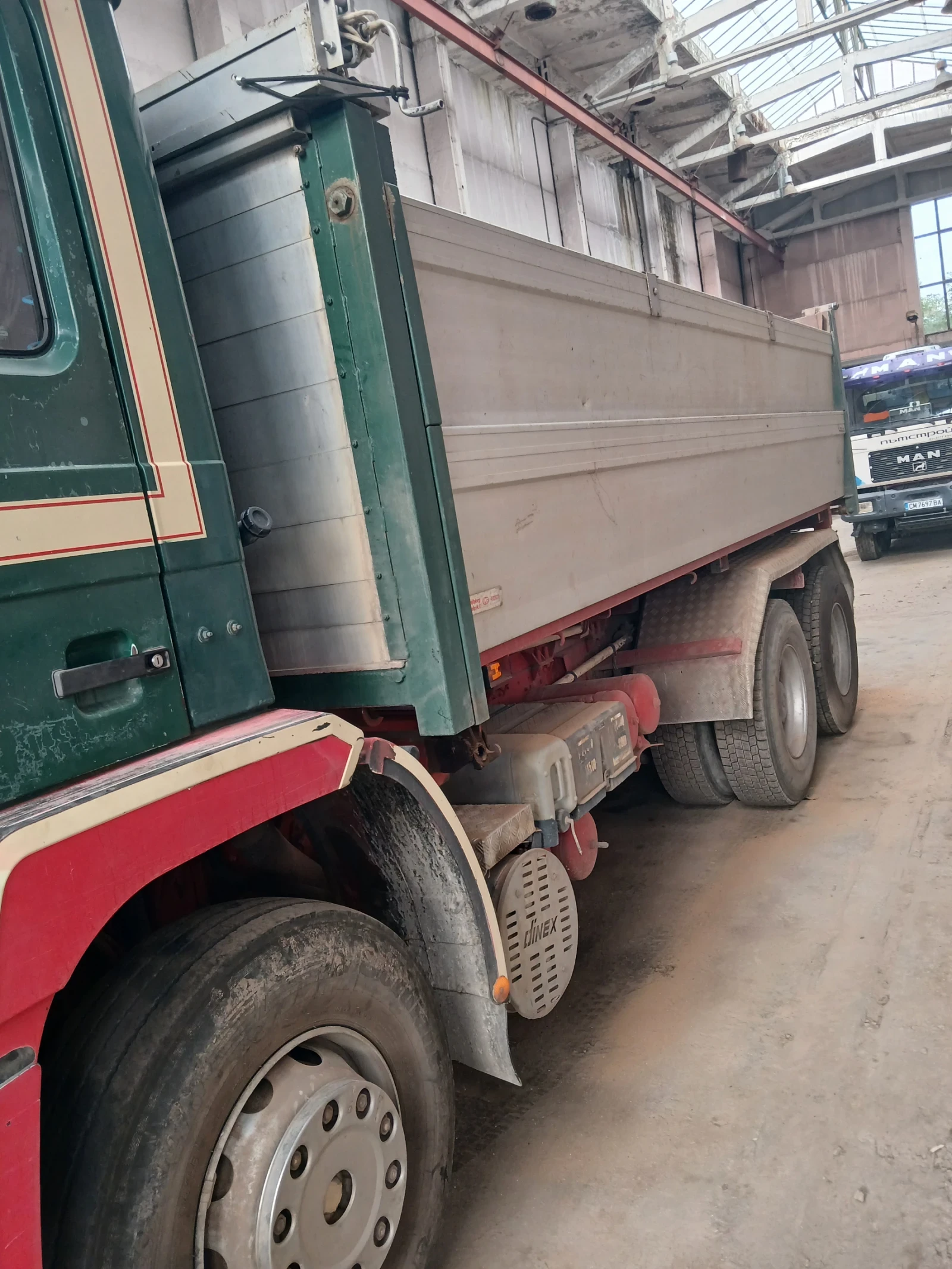 Man 25.422  - изображение 6