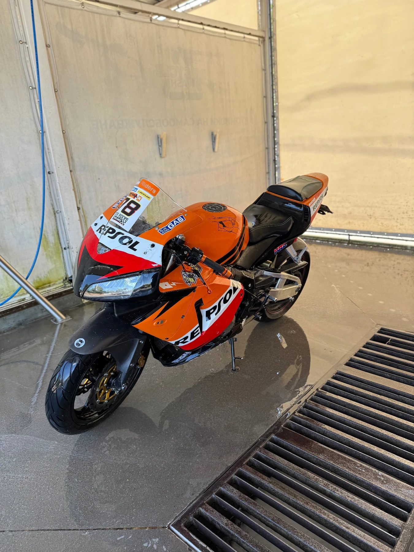 Honda Cbr 600RR - изображение 2