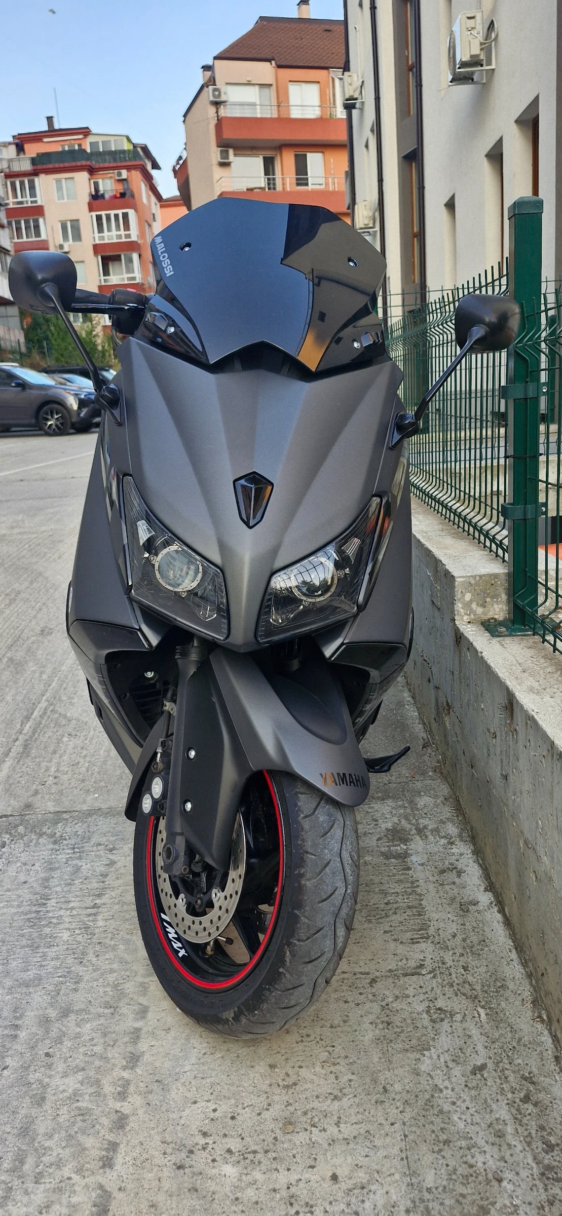 Yamaha T-max 530, снимка 13 - Мотоциклети и мототехника - 55787774