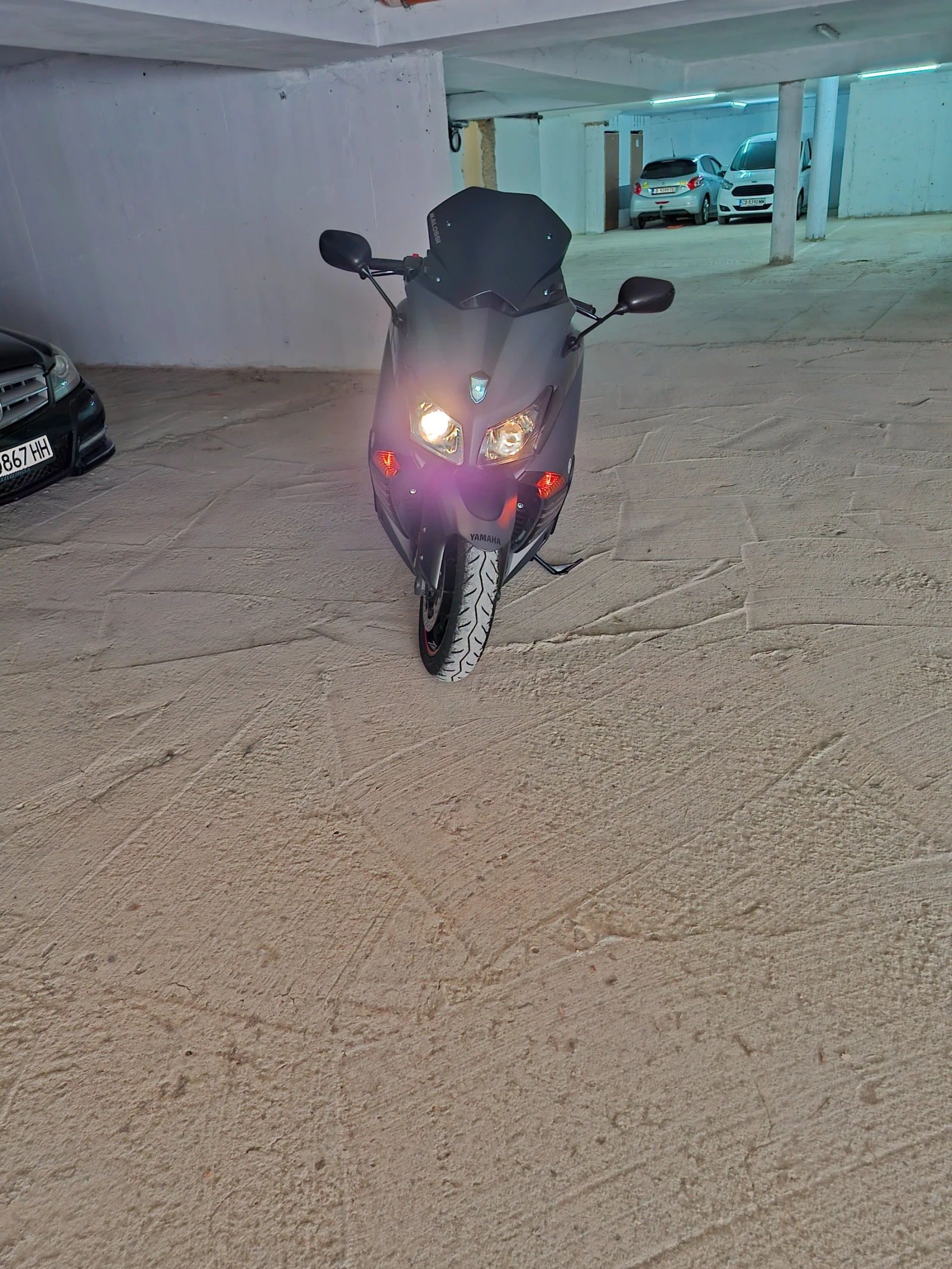 Yamaha T-max 530, снимка 8 - Мотоциклети и мототехника - 55787774