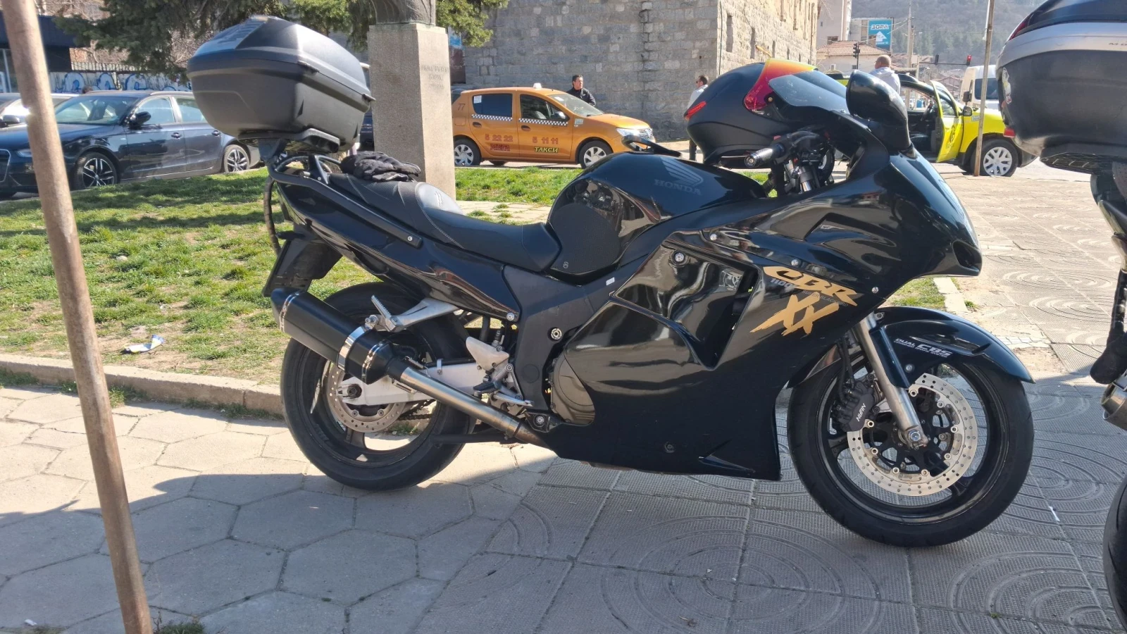 Honda Cbr 1100 XX, снимка 13 - Мотоциклети и мототехника - 55957495