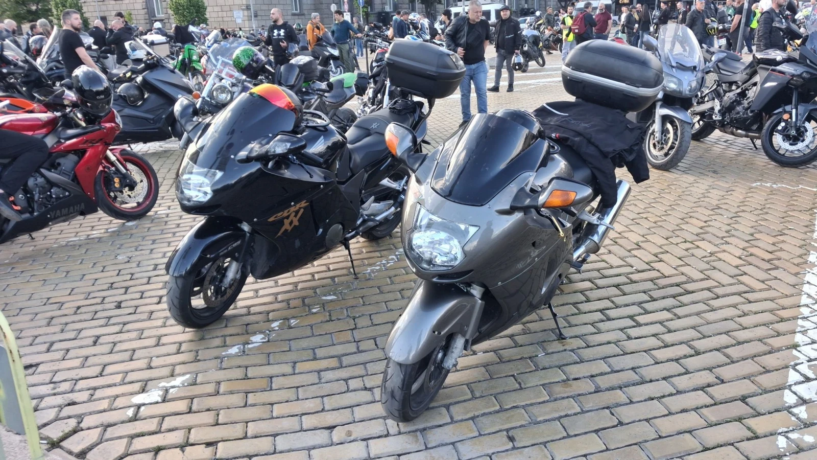 Honda Cbr 1100 XX, снимка 9 - Мотоциклети и мототехника - 55957495