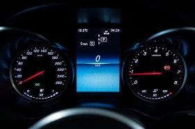 Mercedes-Benz C 300 * АвтоКредит * (ЦЕНА ДО БГ), снимка 12