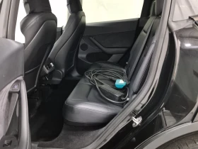 Tesla Model Y LONG RANGE, снимка 13