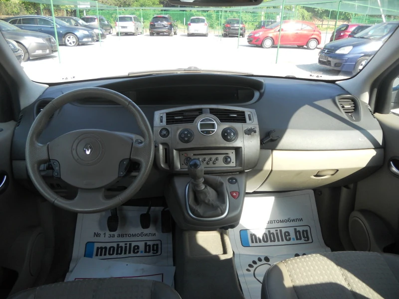 Renault Scenic 1.9DCI Лизинг!!!, снимка 7 - Автомобили и джипове - 41360825