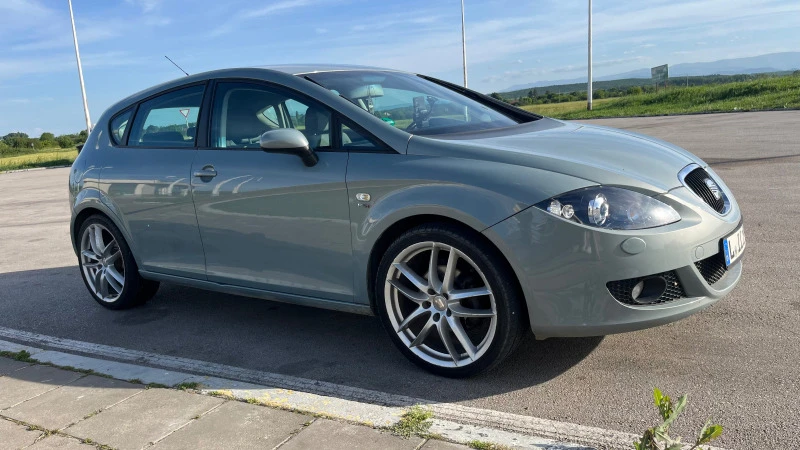 Seat Leon, снимка 2 - Автомобили и джипове - 47318990