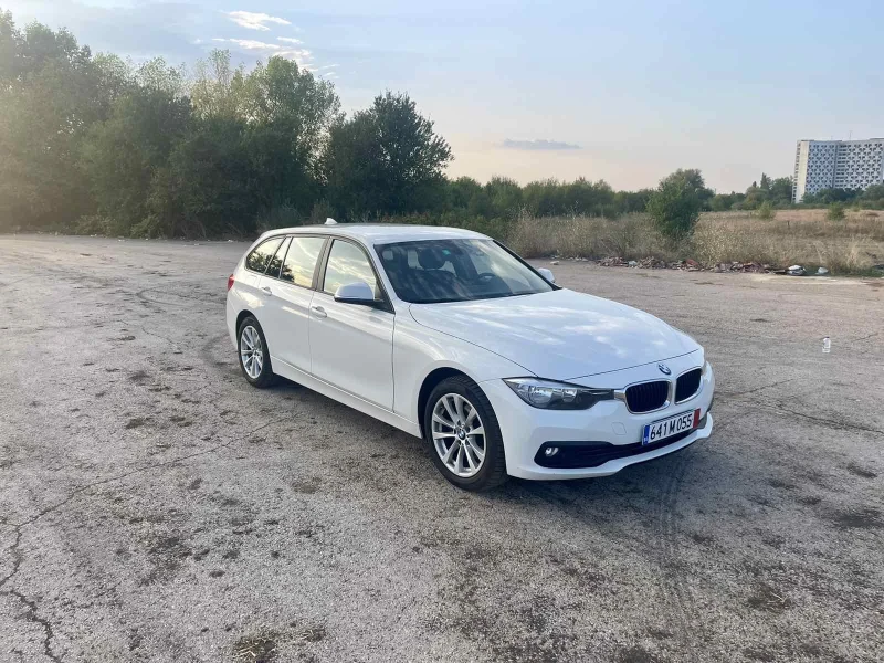 BMW 320 xDrive Facelift , снимка 4 - Автомобили и джипове - 47155705