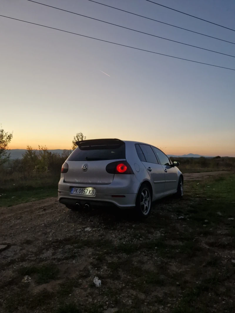 VW Golf, снимка 4 - Автомобили и джипове - 48294104