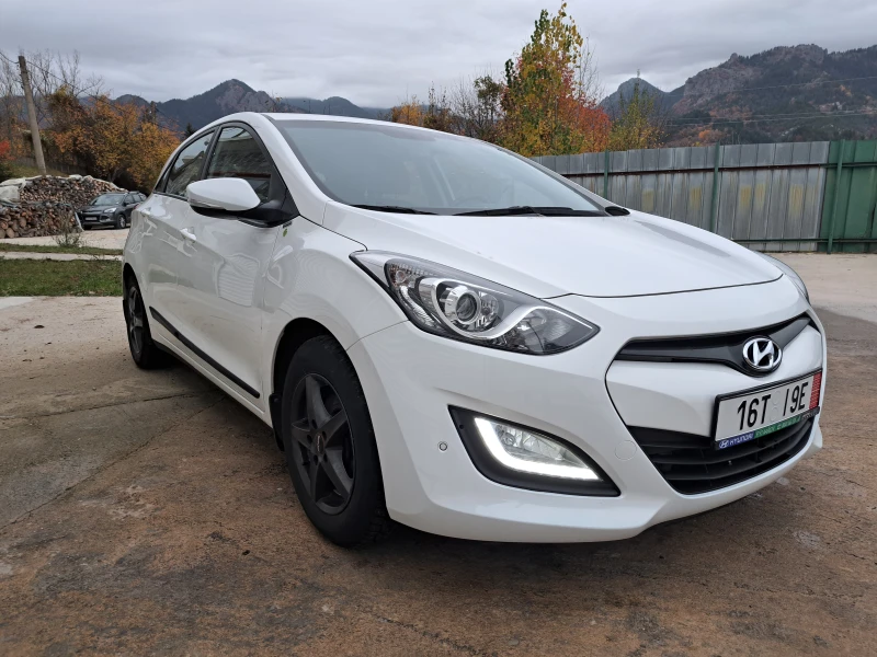 Hyundai I30 1.6i + ГАЗ /LPG/ 120к.с., снимка 3 - Автомобили и джипове - 48008628