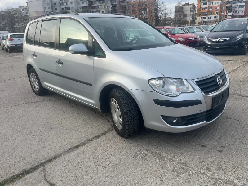 VW Touran 1.9, снимка 3 - Автомобили и джипове - 49507441