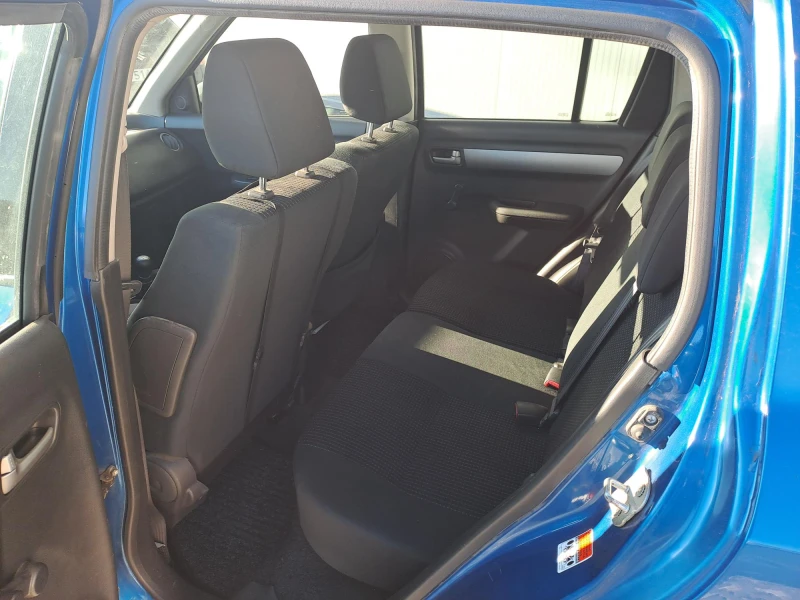 Suzuki Swift 1.3 GLA, снимка 8 - Автомобили и джипове - 52415200