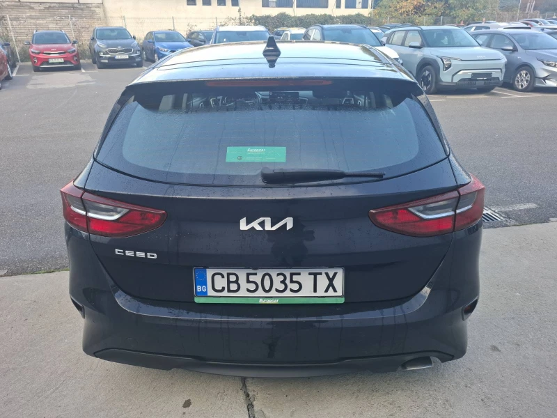 Kia Ceed 1.5 T-gdi Comfort , снимка 5 - Автомобили и джипове - 52707038