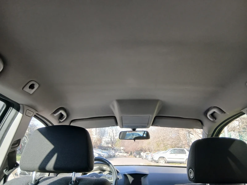 Opel Astra Opel Astra 1.9 CDTI, снимка 9 - Автомобили и джипове - 52753102