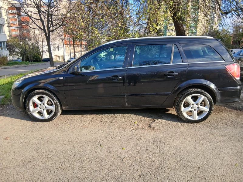 Opel Astra Opel Astra 1.9 CDTI, снимка 2 - Автомобили и джипове - 52753102